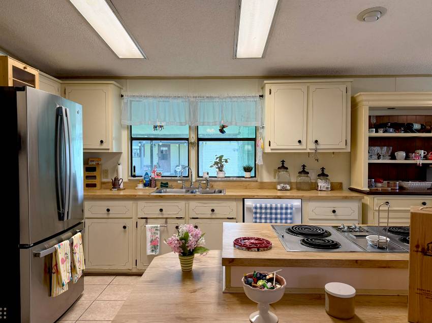 4115 Long Lake Way a Ellenton, FL Mobile or Manufactured Home for Sale